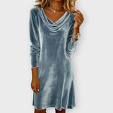 Marina | Elegantna baršunasta haljina s drapiranim izrezom