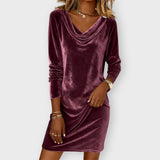 Marina | Elegantna baršunasta haljina s drapiranim izrezom