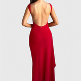 Ivana Haljina od Satena s Otvorenim Leđima i Velikim Razrezom