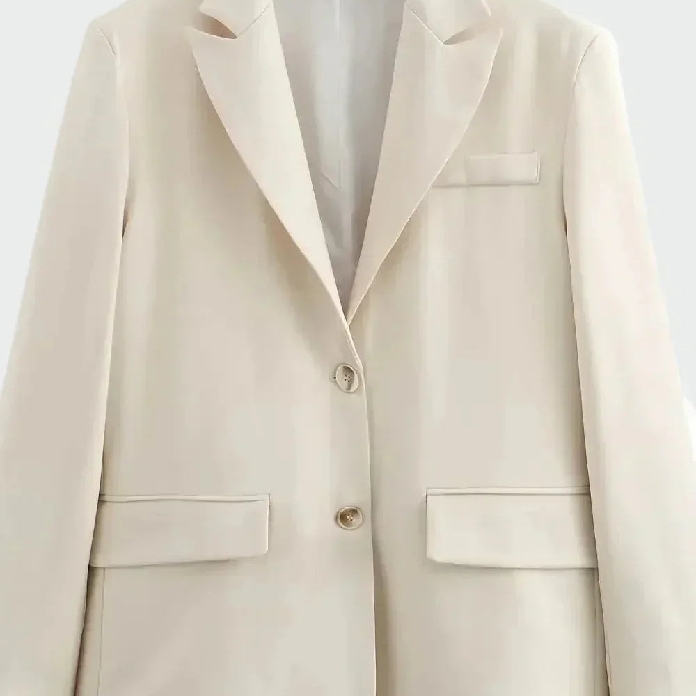 Oversized sako s modernom linijom