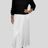 Claudia - Plisirana Haljina s Puloverom