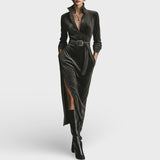 Elegantne sametne haljine s vezanjem oko vrata i bočnim prorezima