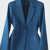 Sako u zavodljivoj liniji