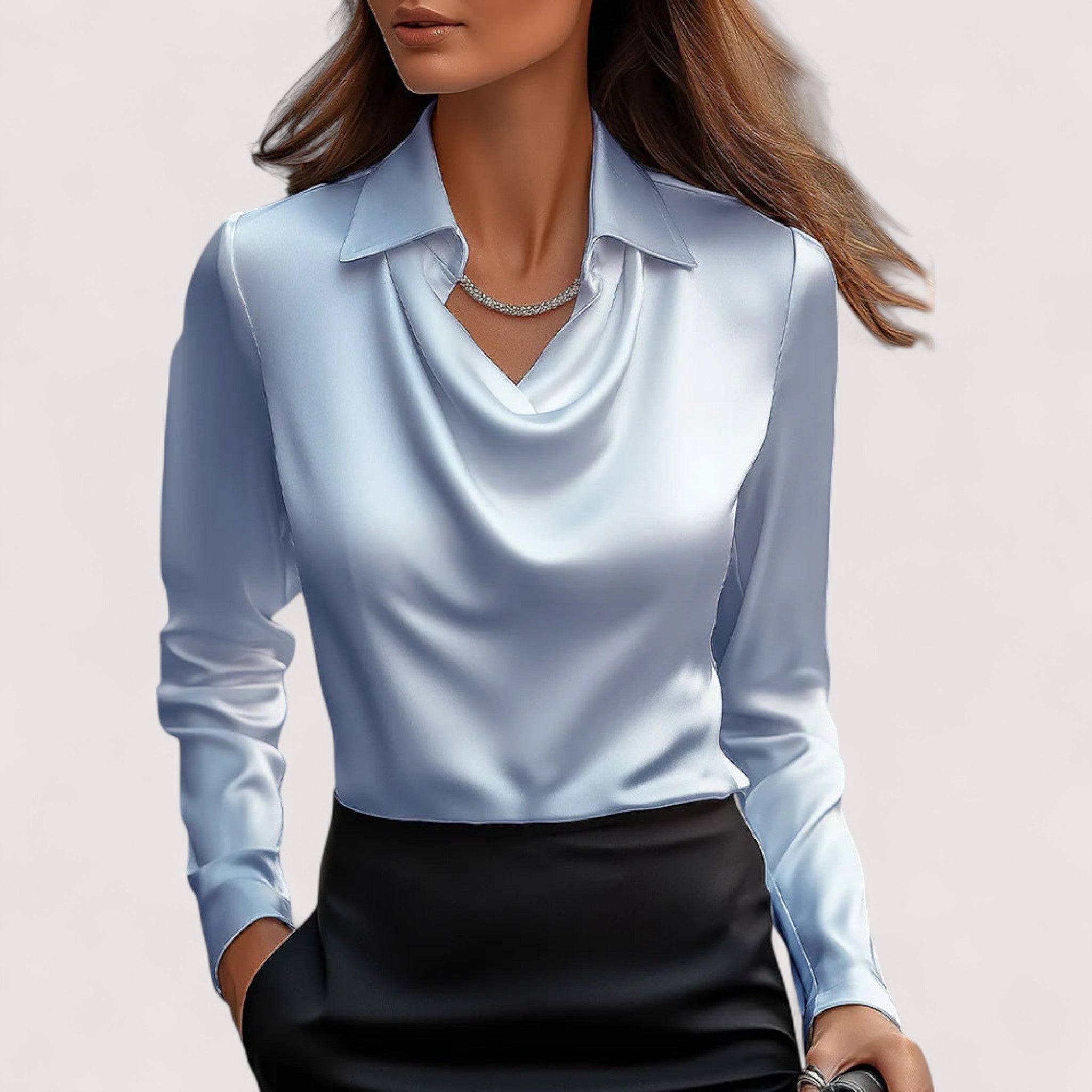 Charlotte – Elegantna Satenska Bluza s V-Izrezom