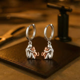 Mirabella Moda | Naušnice Cat Embrace (Kružna kopča)