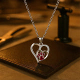 Ogrlica s šapama - U ljubavnom spoju